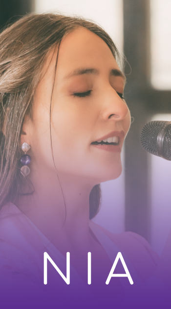 Nía